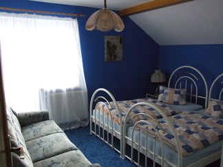 Blue room (3)